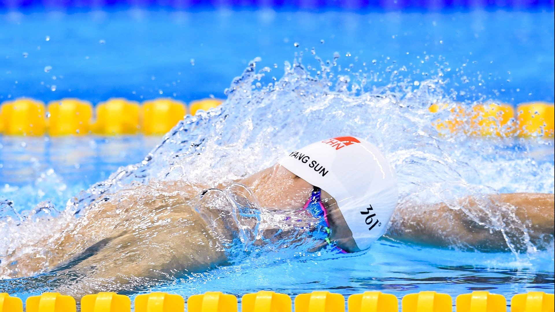 球迷投票:你支持哪场比赛瞬间最令人震撼?,最佳球员投票