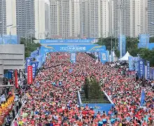 开云体育在线登陆-马拉松赛事回归：报名人数创历史新高