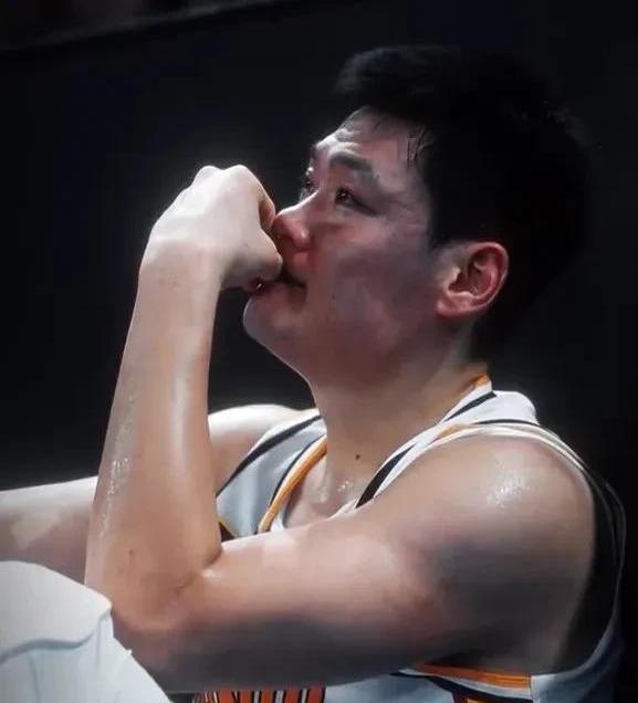 中国篮球的“网红球员”现象的简单介绍
