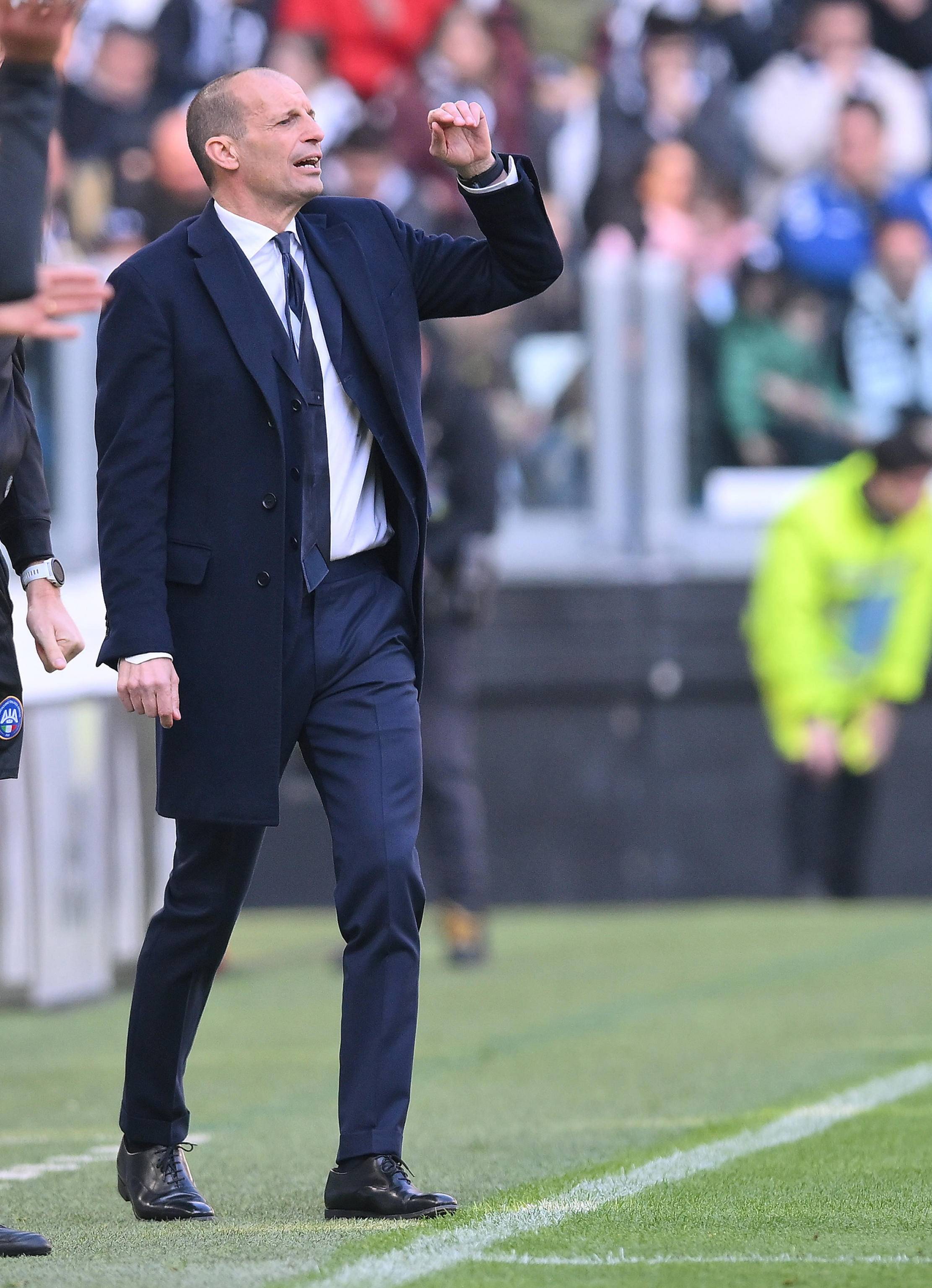 开云体育在线登陆-尤文图斯九连冠：意甲的垄断时代